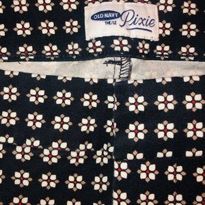 Old Navy Ladie’s Pixie Pants